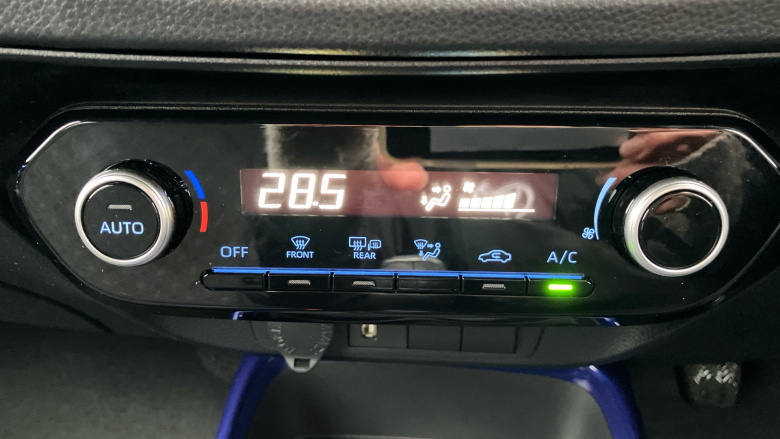 Toyota Aygo X 1.0 VVT-i Edge 5dr Petrol Hatchback